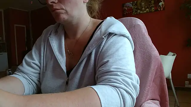 Snapshot of cruellaculdenfer67 chatting on 07-20-26, 08:06 cruellaculdenfer67 online show from 07-20-26, 08:06