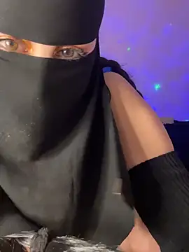 Snapshot of Jumanaa chatting on 02-07-26, 07:28 Jumanaa online show from 02-07-26, 07:28