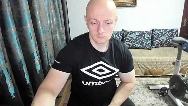 Snapshot of xxxWildxThoughtsxxx chatting on 10-15-25, 09:48 xxxWildxThoughtsxxx online show from 10-15-25, 09:48