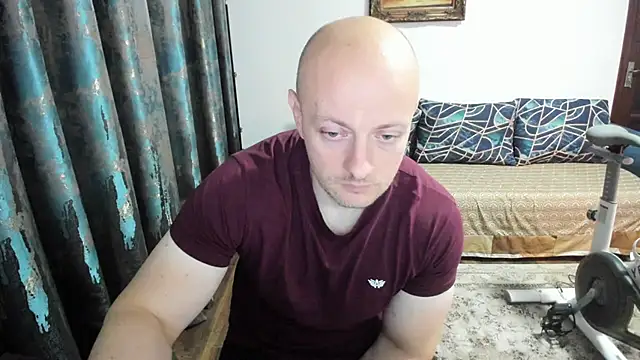 Snapshot of xxxWildxThoughtsxxx chatting on 10-18-25, 10:32 xxxWildxThoughtsxxx online show from 10-18-25, 10:32