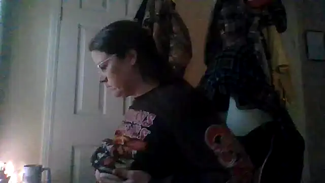 Snapshot of velvetta_ chatting on 12-25-24, 09:33 velvetta online show from 12-25-24, 09:33