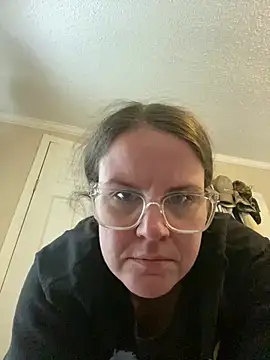 Snapshot of velvetta_ chatting on 01-05-25, 07:39 velvetta online show from 01-05-25, 07:39