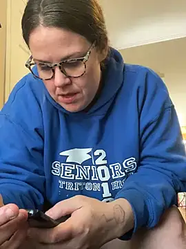 Snapshot of velvetta_ chatting on 01-19-25, 02:59 velvetta online show from 01-19-25, 02:59