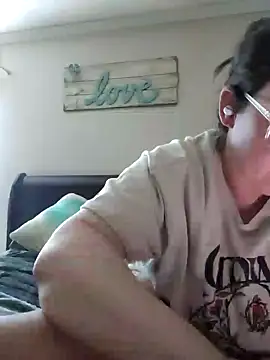 Snapshot of velvetta_ chatting on 02-07-25, 08:53 velvetta online show from 02-07-25, 08:53