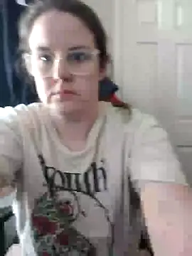 Snapshot of velvetta_ chatting on 02-09-25, 05:11 velvetta online show from 02-09-25, 05:11