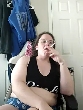 Snapshot of velvetta_ chatting on 03-01-25, 02:44 velvetta online show from 03-01-25, 02:44