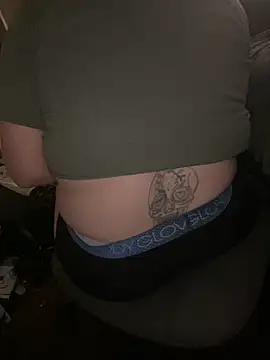 Snapshot of velvetta_ chatting on 09-25-25, 08:07 velvetta online show from 09-25-25, 08:07