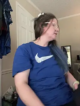 Snapshot of velvetta_ chatting on 10-29-25, 05:25 velvetta online show from 10-29-25, 05:25