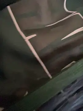 Snapshot of velvetta_ chatting on 10-31-25, 02:18 velvetta online show from 10-31-25, 02:18