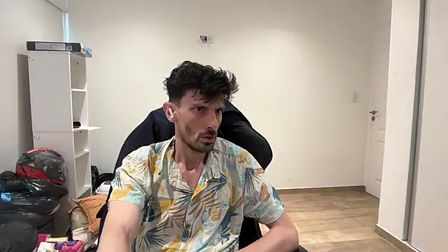 nicolaaaaas online show from 11-26-25, 12:06