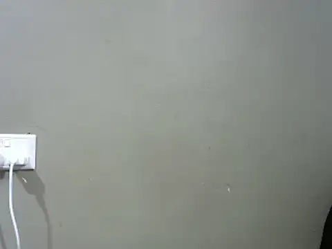 Snapshot of queen_sessely12 chatting on 03-10-25, 04:28 queen sessely12 online show from 03-10-25, 04:28