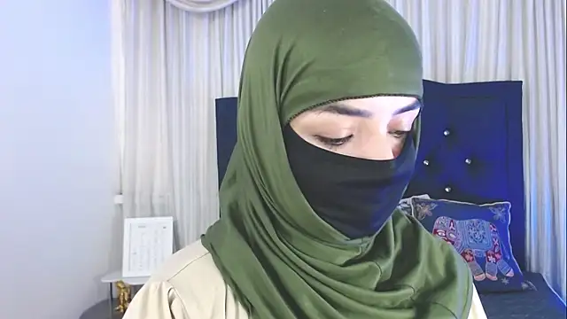 Uzra hayed online show from 12-22-25, 08:50