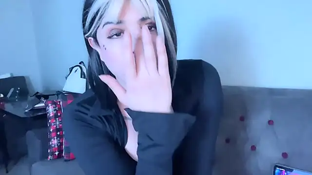 Arab tgirl online show from 05-22-26, 10:37