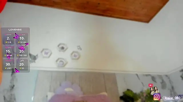 christal cutee online show from 05-28-26, 06:00