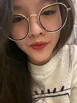 Krixxi22 online show from 01-03-25, 04:16