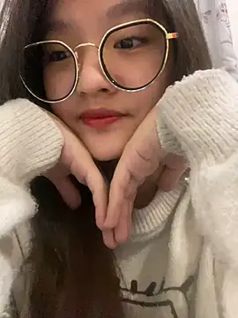 Krixxi22 online show from 02-11-25, 03:29