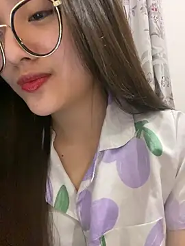 Krixxi22 online show from 03-12-25, 02:34