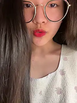 Krixxi22 online show from 03-14-26, 06:46