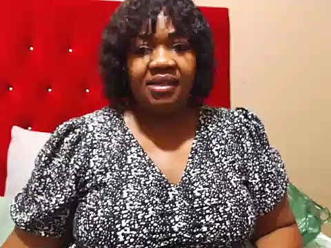Snapshot of MIGHTYASSS chatting on 02-14-25, 05:41 MIGHTYASSS online show from 02-14-25, 05:41