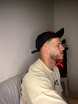 Snapshot of Dedel199 chatting on 01-14-26, 01:28 Dedel199 online show from 01-14-26, 01:28