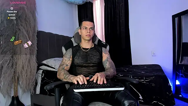 Aron Dark online show from 07-01-26, 07:02