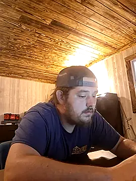 Snapshot of daddysmalldick502 chatting on 09-17-25, 01:57 daddysmalldick502 online show from 09-17-25, 01:57