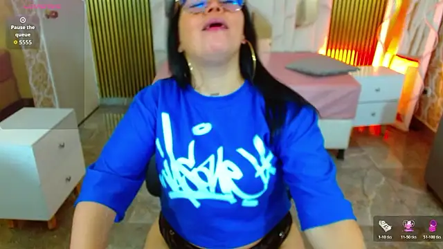 martinna tay online show from 02-05-26, 03:22