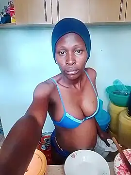 LOVELY-2BERRY online show from 01-17-26, 09:03