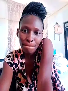 LOVELY-2BERRY online show from 02-14-26, 12:24