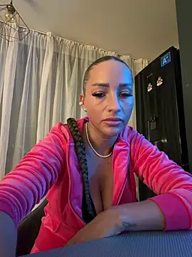 LovingBlondie online show from 02-15-26, 04:09