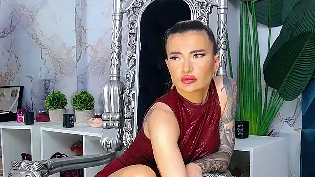 NightshadeIris online show from 06-11-26, 01:53