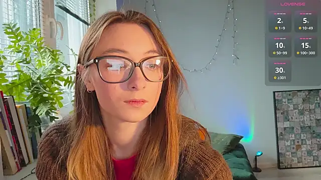 Snapshot of monlight__dana chatting on 01-20-25, 12:49 monlight dana online show from 01-20-25, 12:49