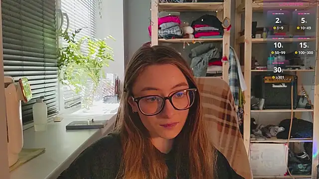 Snapshot of monlight__dana chatting on 03-21-25, 11:44 monlight dana online show from 03-21-25, 11:44