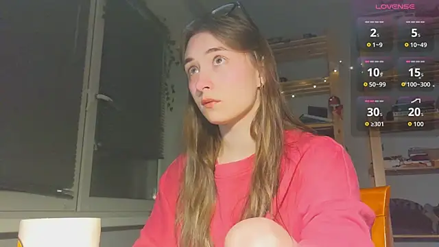 Snapshot of monlight__dana chatting on 12-21-25, 09:11 monlight dana online show from 12-21-25, 09:11