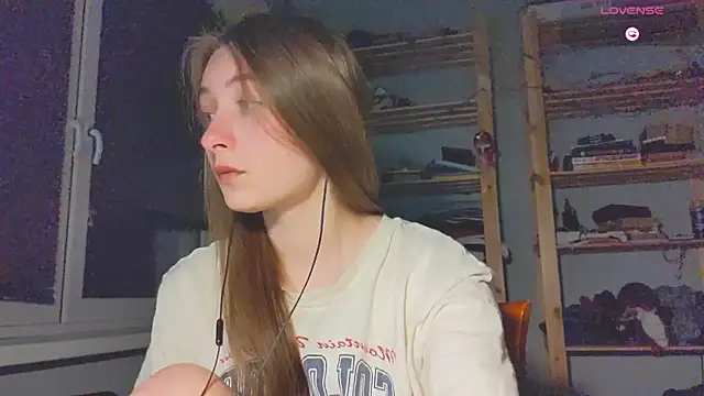 Snapshot of monlight__dana chatting on 01-15-26, 09:18 monlight dana online show from 01-15-26, 09:18