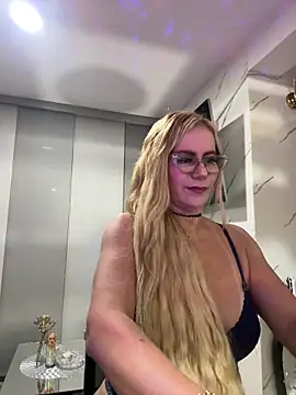 Snapshot of LARIANA_RIVERA23 chatting on 02-11-26, 08:41 LARIANA RIVERA23 online show from 02-11-26, 08:41