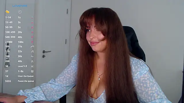  Just a queen 3 online show from 04-14-26, 06:03