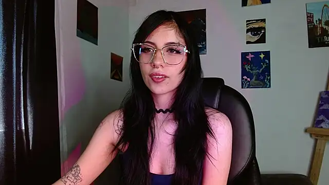 Snapshot of Ary_Pieerce chatting on 02-27-26, 05:46 Ary Pieerce online show from 02-27-26, 05:46