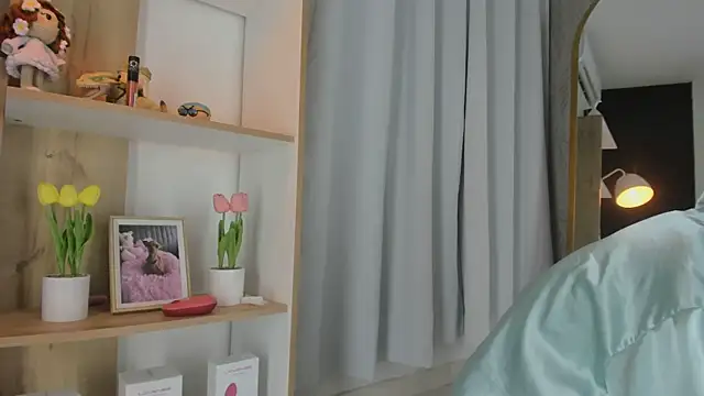 Snapshot of Angelbae- chatting on 03-09-25, 03:54 Angelbae- online show from 03-09-25, 03:54