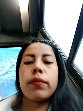 Snapshot of _andrea30 chatting on 01-16-25, 11:15 andrea30 online show from 01-16-25, 11:15