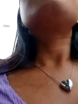 Snapshot of _andrea30 chatting on 03-06-25, 06:48 andrea30 online show from 03-06-25, 06:48