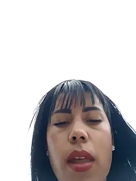 Snapshot of _andrea30 chatting on 03-07-25, 12:56 andrea30 online show from 03-07-25, 12:56