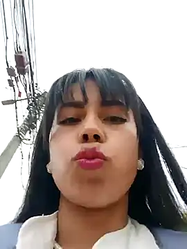 Snapshot of _andrea30 chatting on 03-17-25, 12:25 andrea30 online show from 03-17-25, 12:25