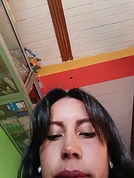 Snapshot of _andrea30 chatting on 06-30-26, 11:44 andrea30 online show from 06-30-26, 11:44