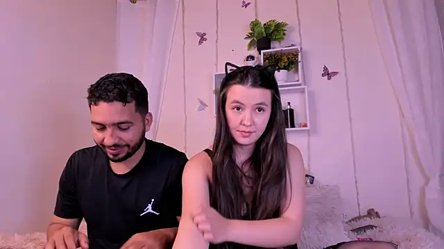 Idara and Edahi01 online show from 02-22-25, 01:44