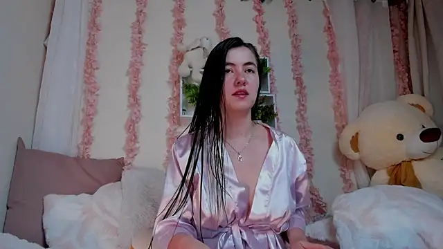 Idara and Edahi01 online show from 10-11-25, 05:33