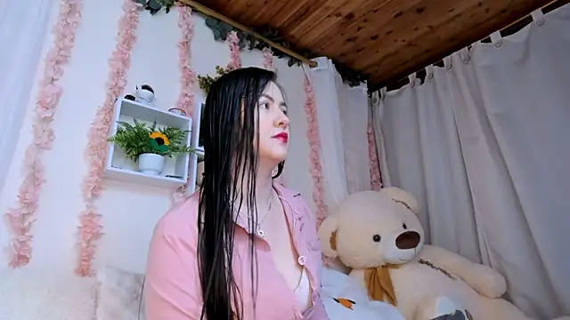 Idara and Edahi01 online show from 01-06-26, 01:15