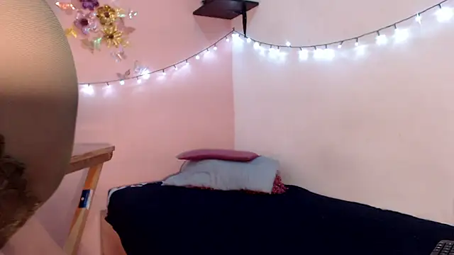 nicollejordan1 online show from 08-01-26, 09:30