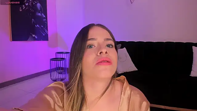 Snapshot of DonnaStonne chatting on 03-11-25, 09:59 DonnaStonne online show from 03-11-25, 09:59