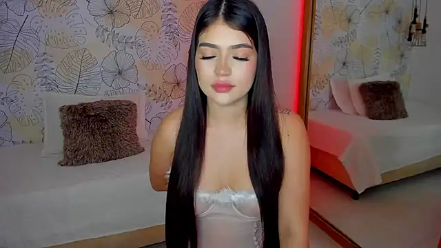 Snapshot of Mariana_Baez chatting on 02-15-25, 12:48 Mariana Baez online show from 02-15-25, 12:48